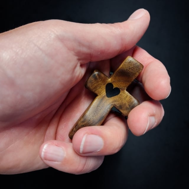 ❤️Handcrafted Wooden Cross My Heart
