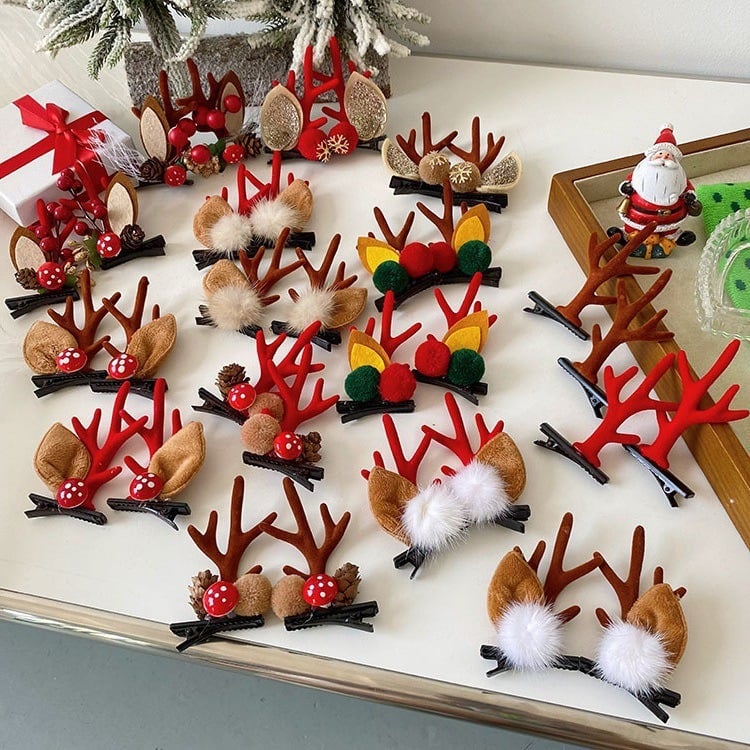 (🎅EARLY CHRISTMAS SALE - 49% OFF) Reindeer Christmas Hair Clips